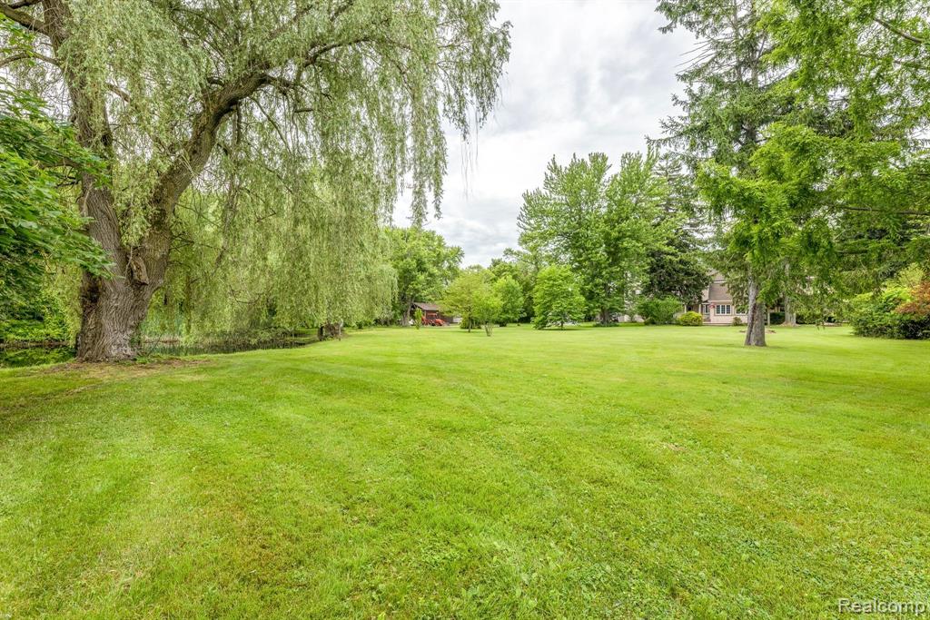 7200 Galbraith Line Road
