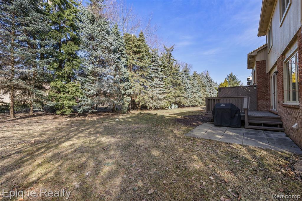 55327 Boardwalk Drive