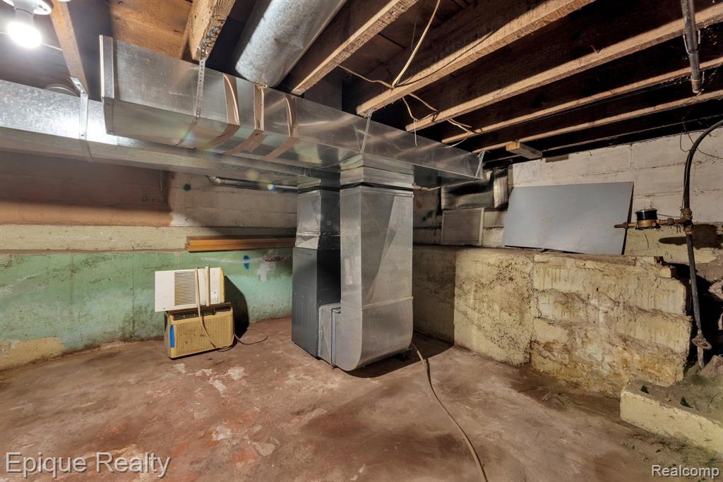 1615 8th Street