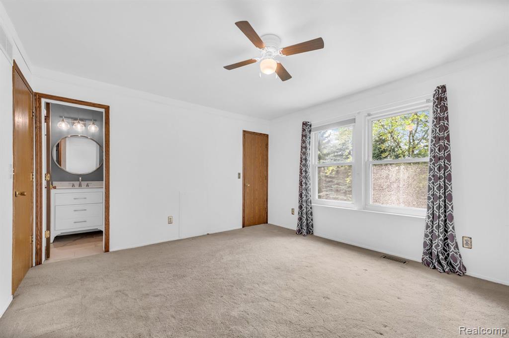 118 Dalton Drive