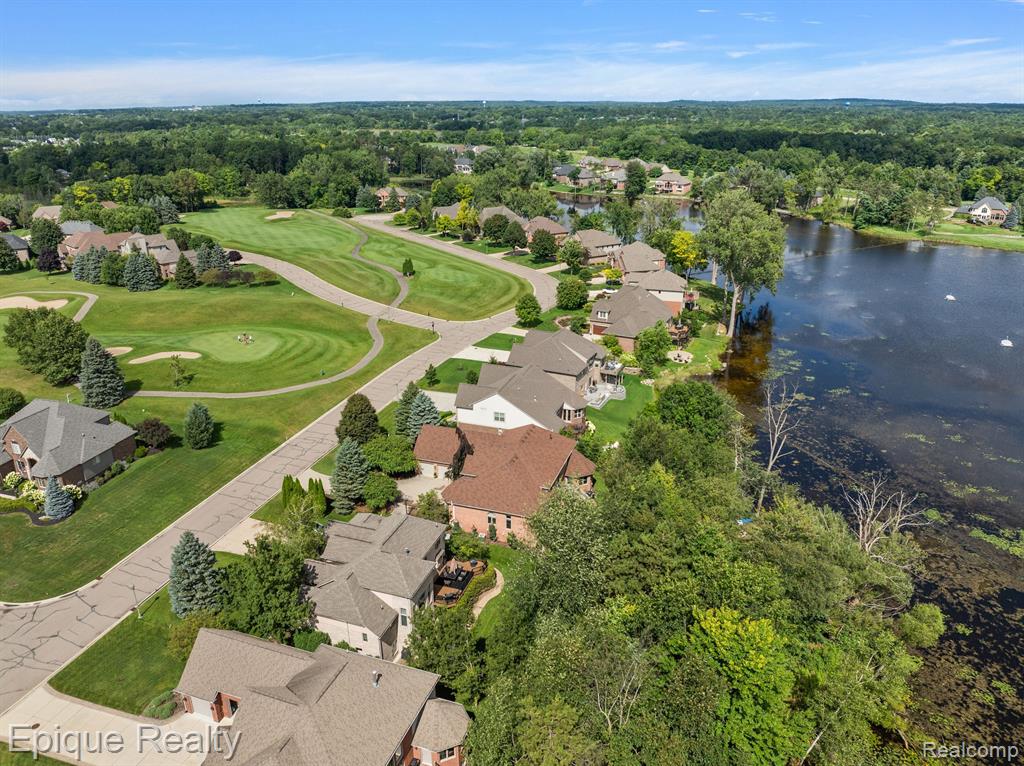 1975 Saint Andrews Drive
