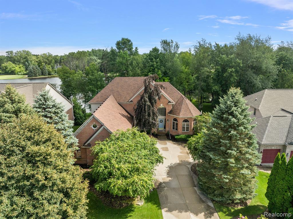 1975 Saint Andrews Drive