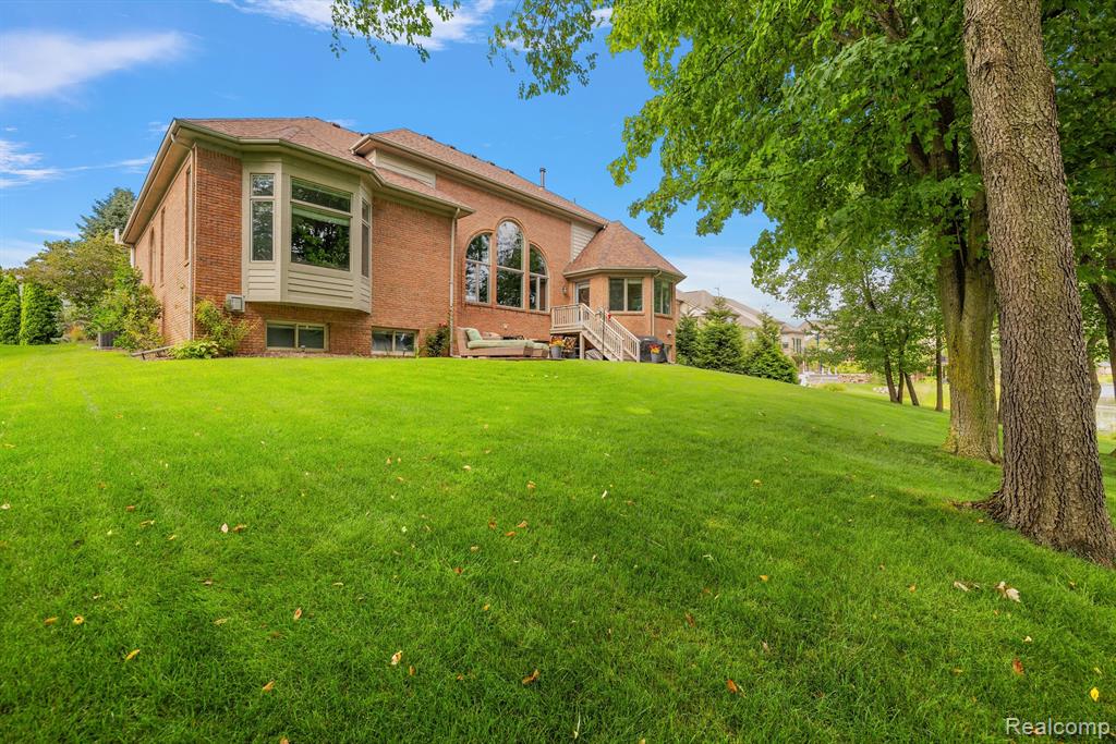 1975 Saint Andrews Drive