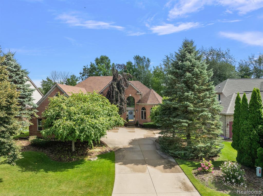 1975 Saint Andrews Drive