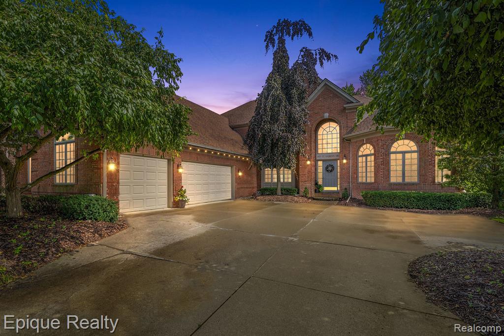 1975 Saint Andrews Drive