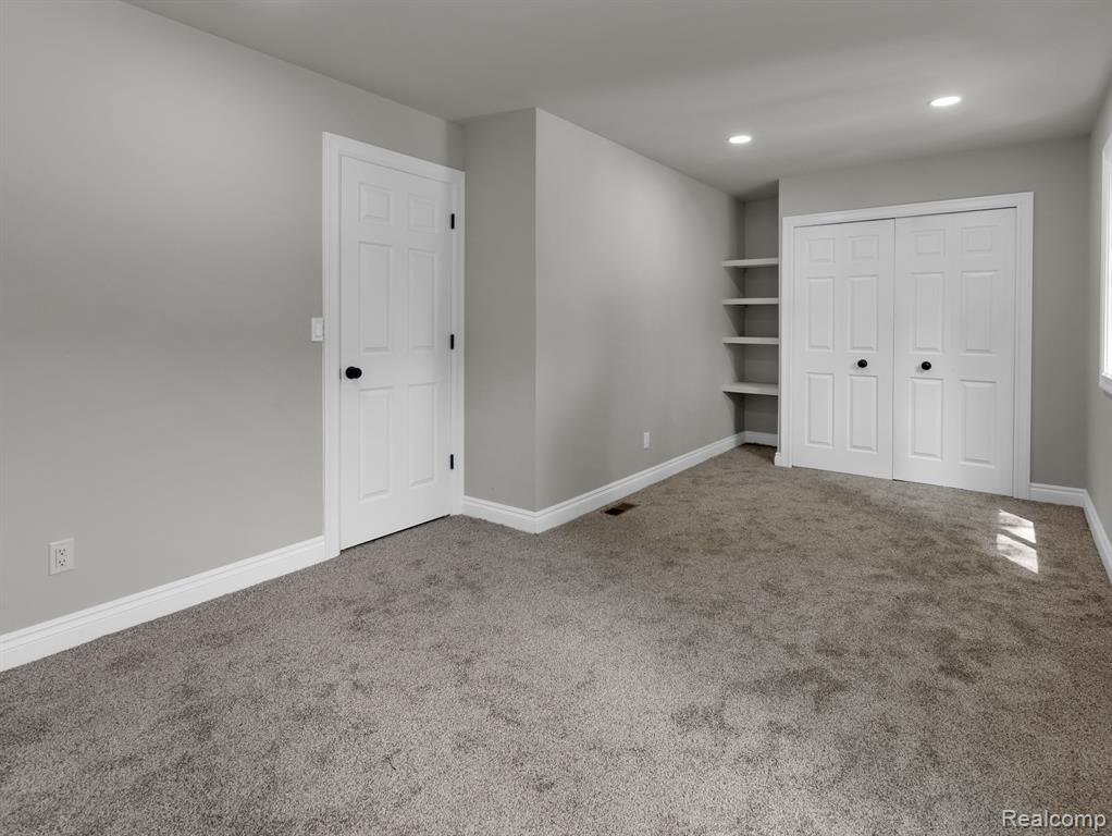 16186 Softwater Lake Drive