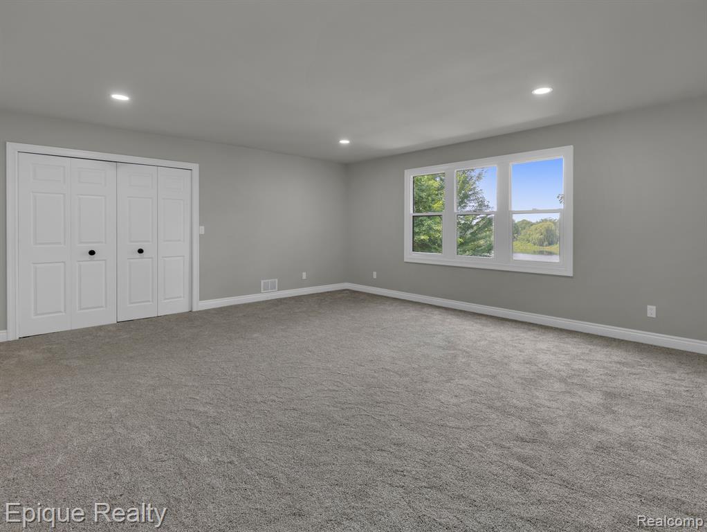 16186 Softwater Lake Drive