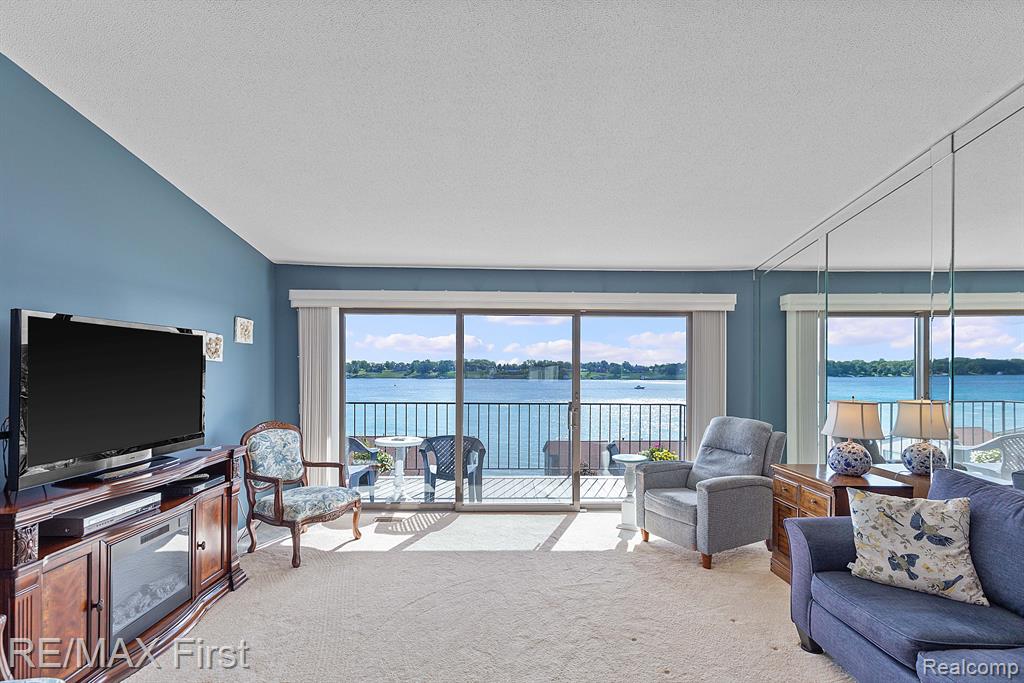 1715 N River Road # 71