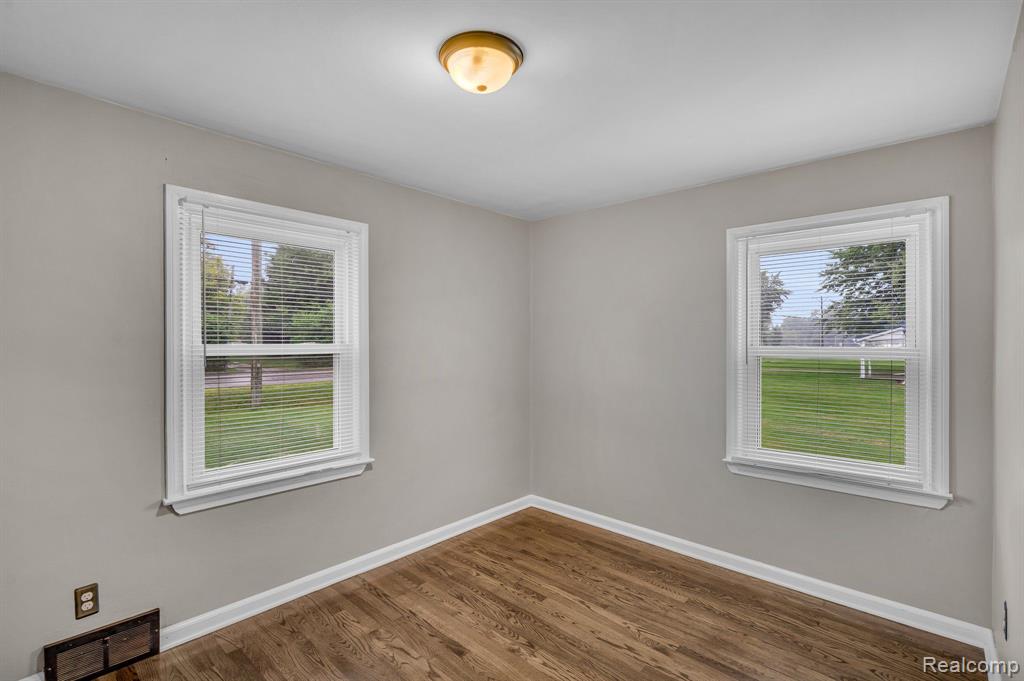 1024 Capac Road