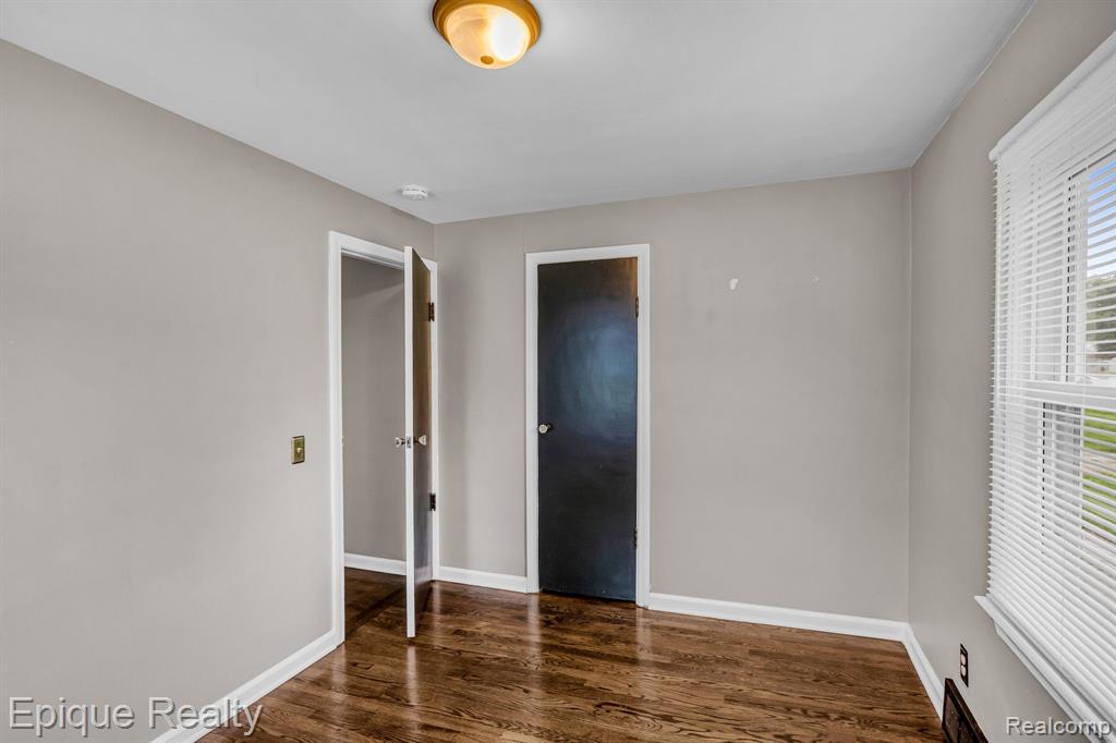1024 Capac Road