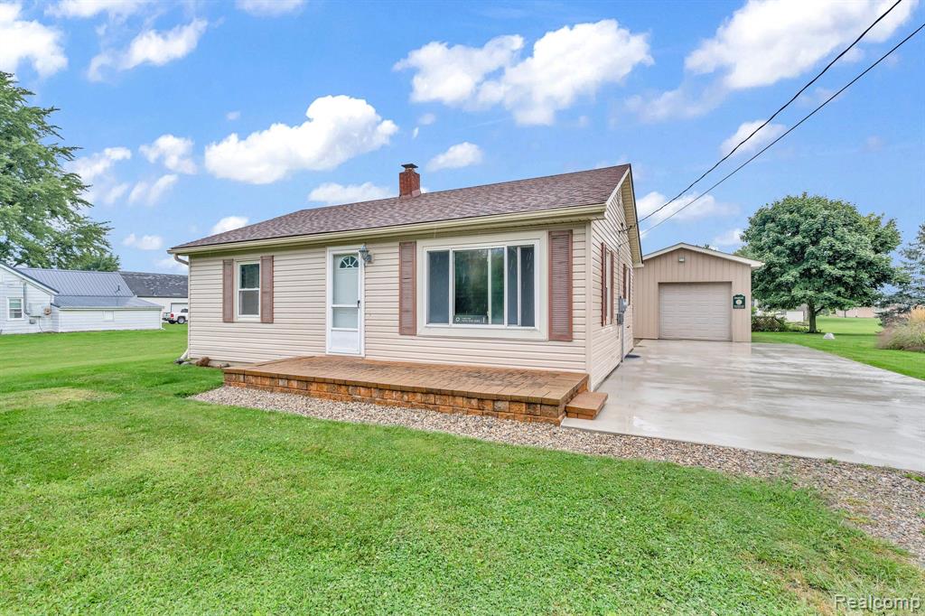 1024 Capac Road