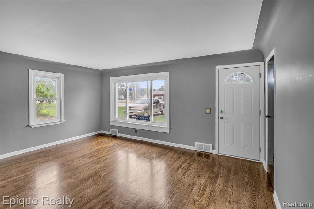 1024 Capac Road