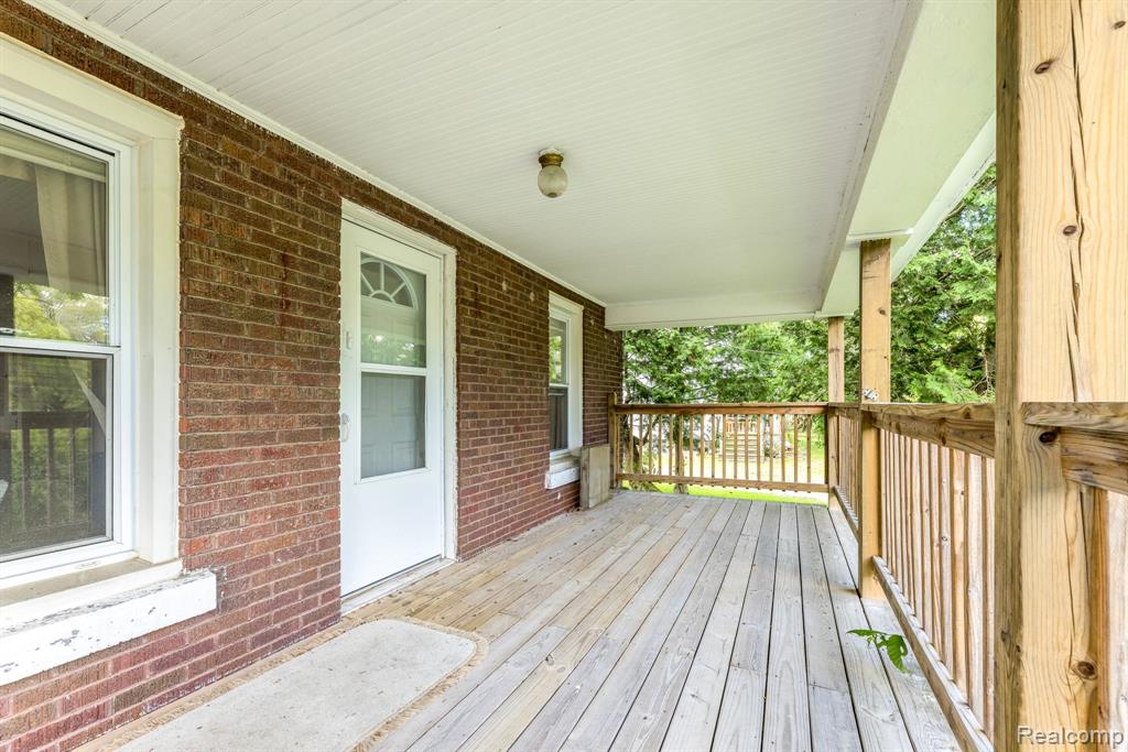 7139 Main