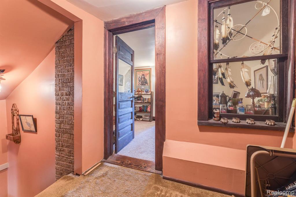7139 Main