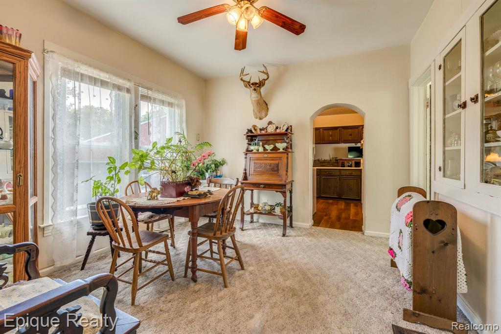 7139 Main