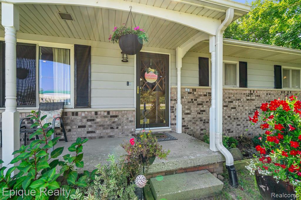 9513 W Pierson Road