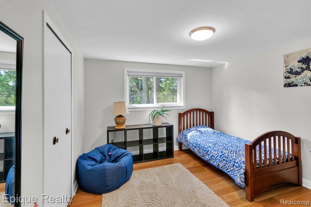 4102 Cherrywood Drive