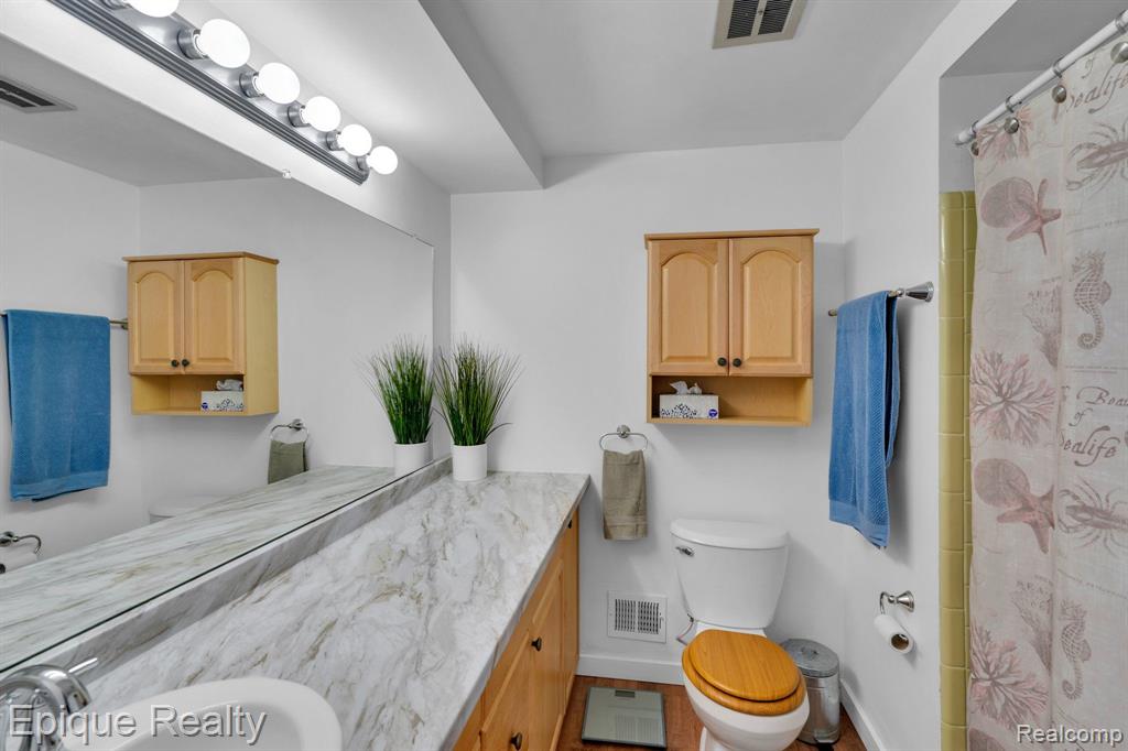 4102 Cherrywood Drive