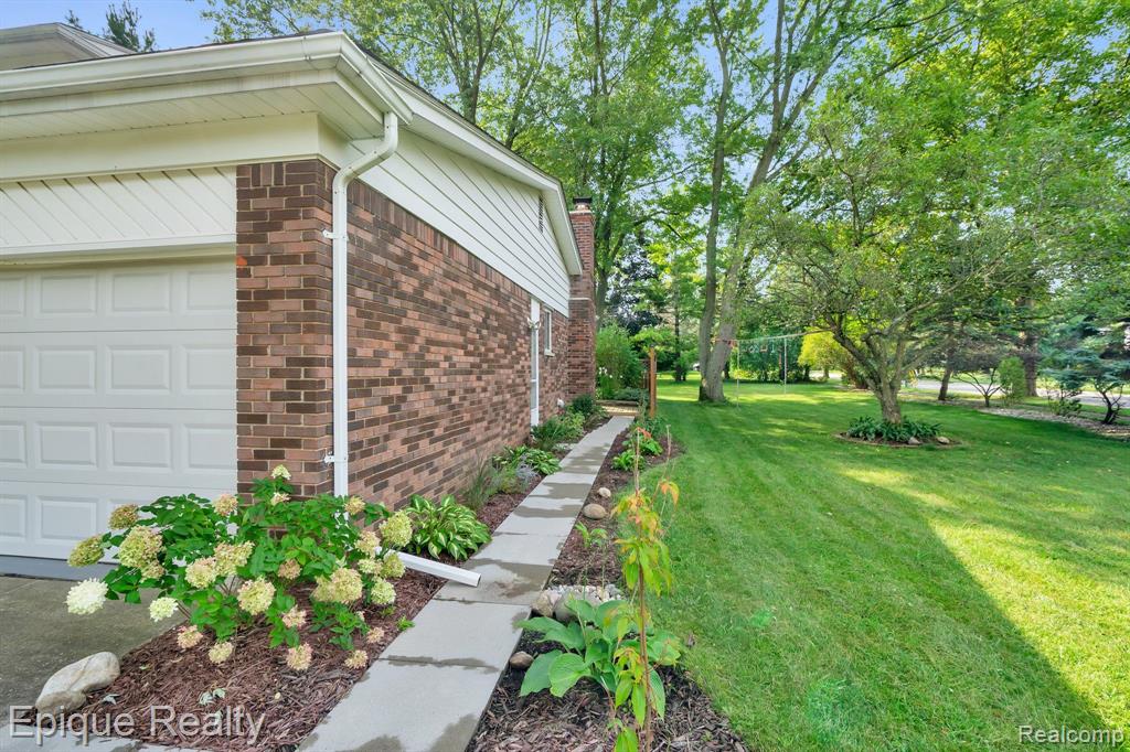4102 Cherrywood Drive