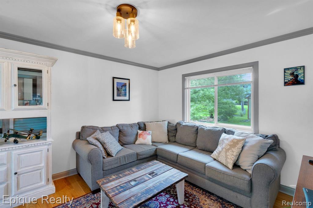 4102 Cherrywood Drive