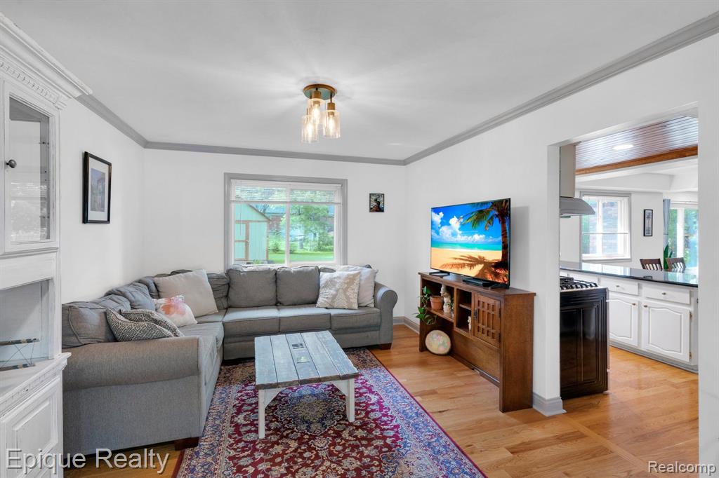 4102 Cherrywood Drive