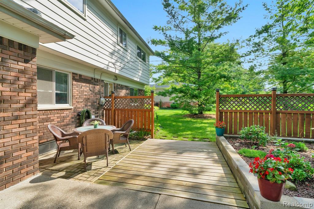 4102 Cherrywood Drive