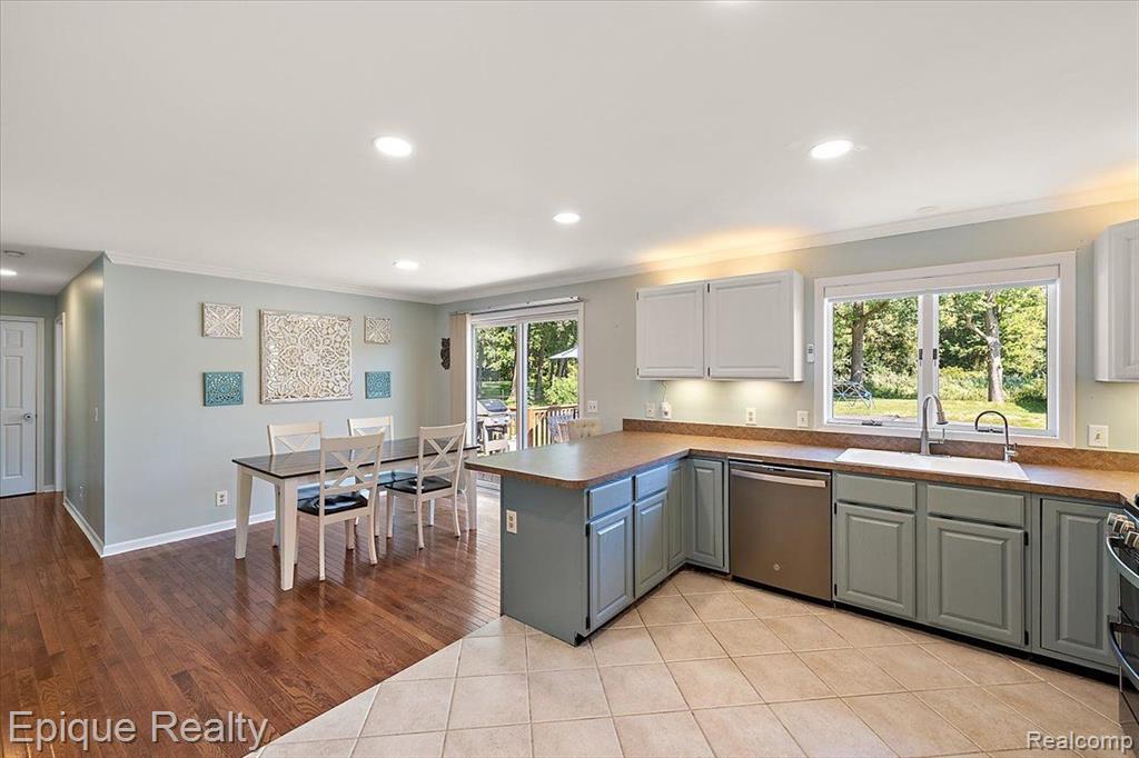 3324 W Drahner Road