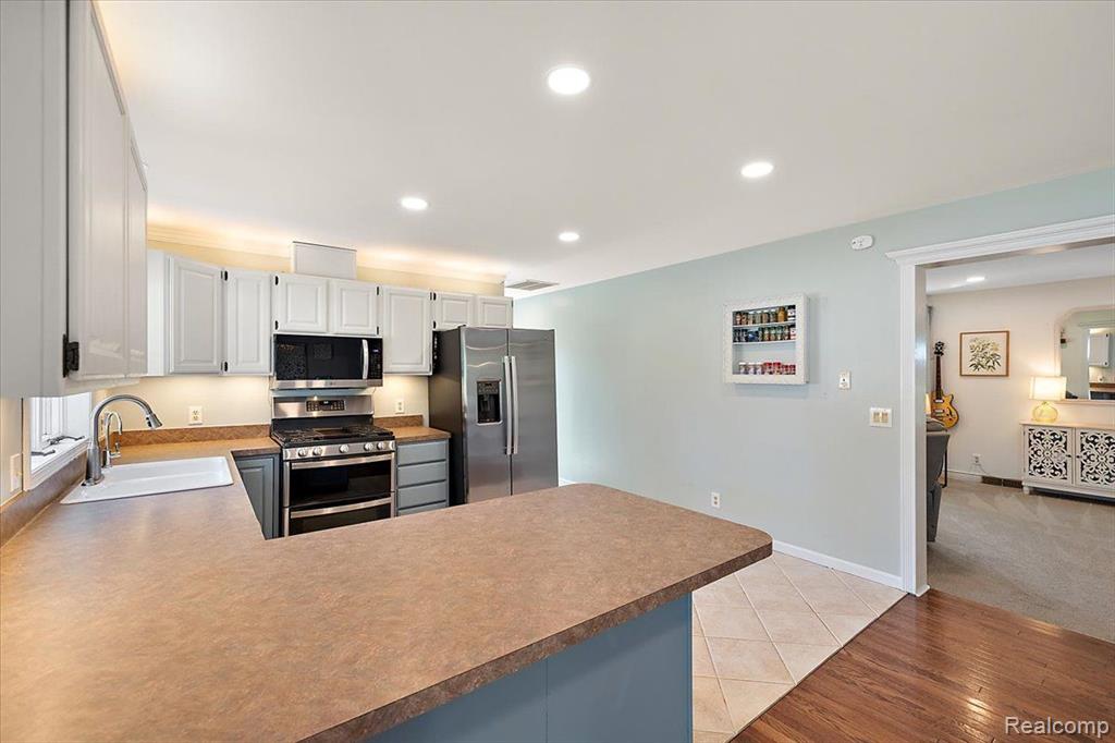 3324 W Drahner Road