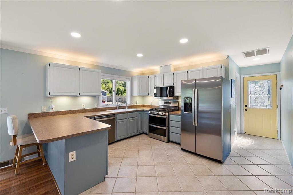 3324 W Drahner Road