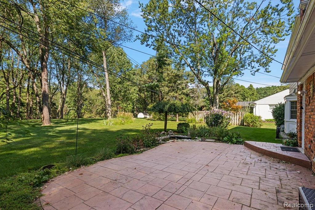 144 Oaklane Drive