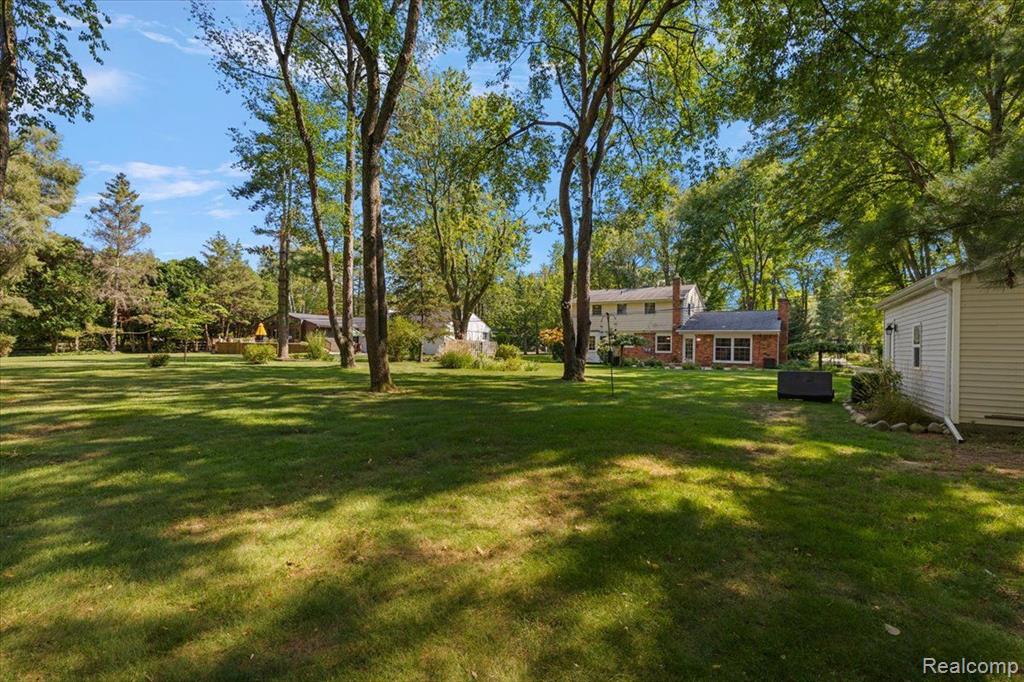 144 Oaklane Drive