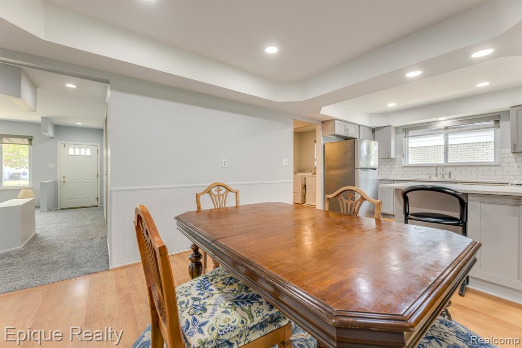 8641 Crestview Drive