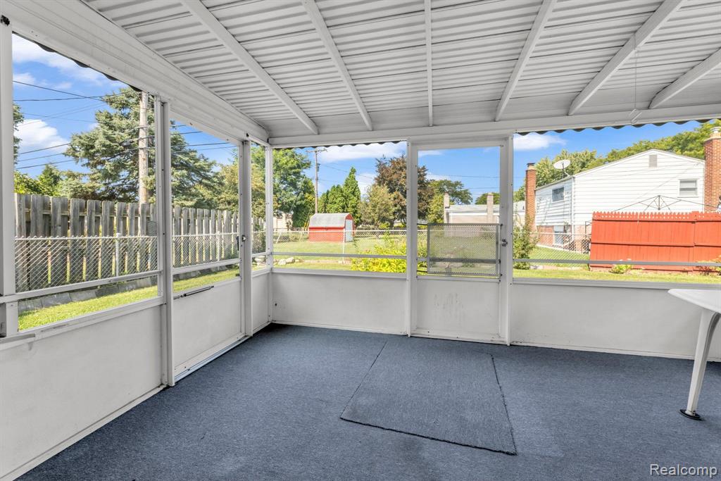 8641 Crestview Drive