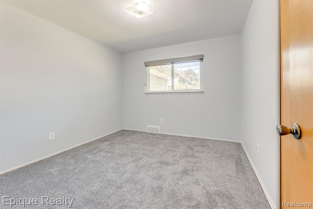 8641 Crestview Drive