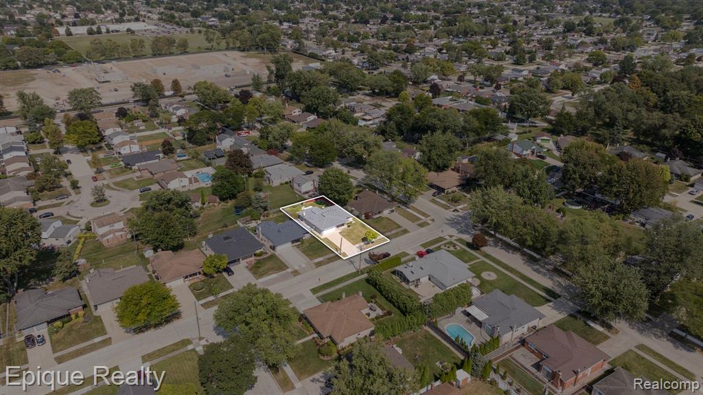 8641 Crestview Drive