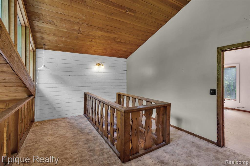 13095 Woodland Trail
