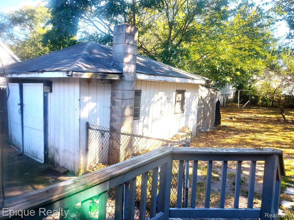 1116 Bancroft Street