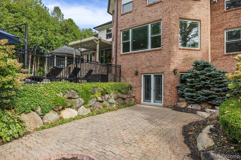 3111 Paint Creek Drive