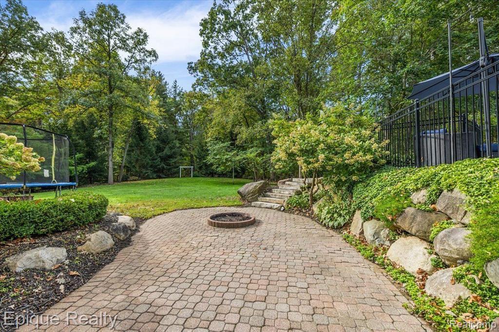 3111 Paint Creek Drive