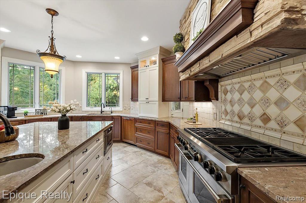 3111 Paint Creek Drive
