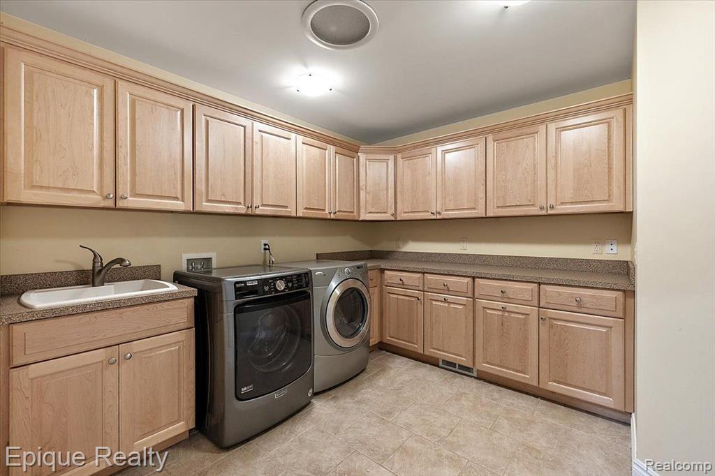 3111 Paint Creek Drive
