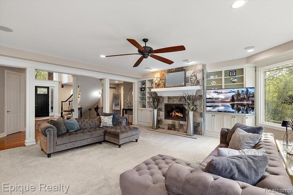 3111 Paint Creek Drive