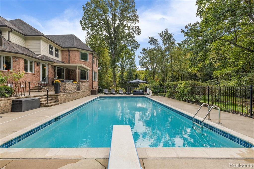 3111 Paint Creek Drive