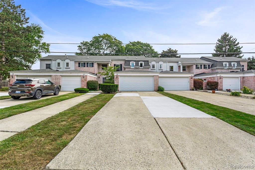 119 Canterbury Trail Drive # 1