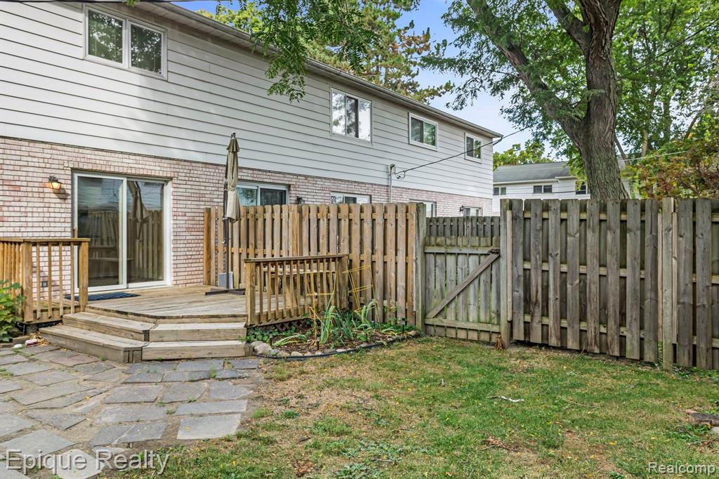 119 Canterbury Trail Drive # 1