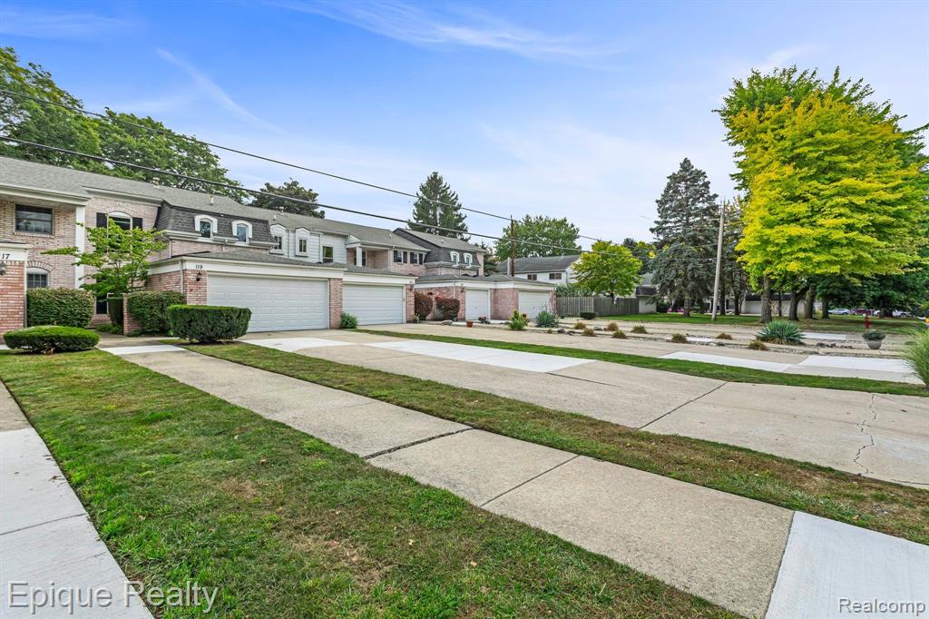 119 Canterbury Trail Drive # 1