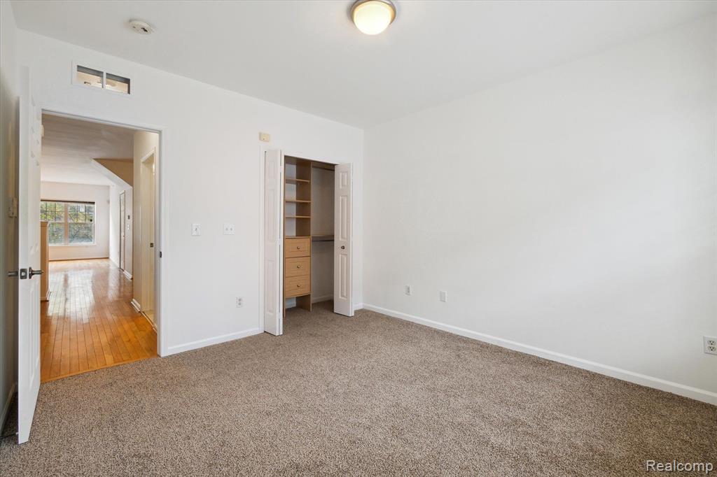 61 Winder Street # 79