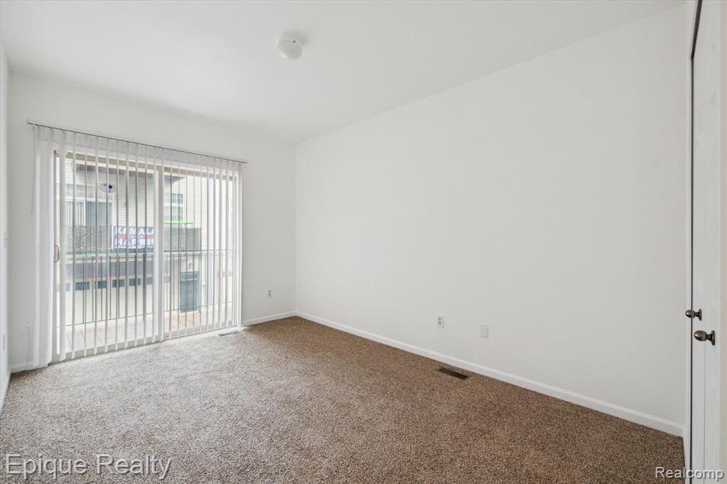 61 Winder Street # 79