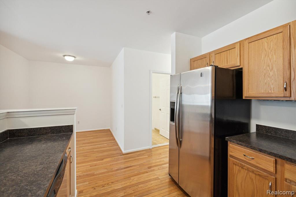 61 Winder Street # 79