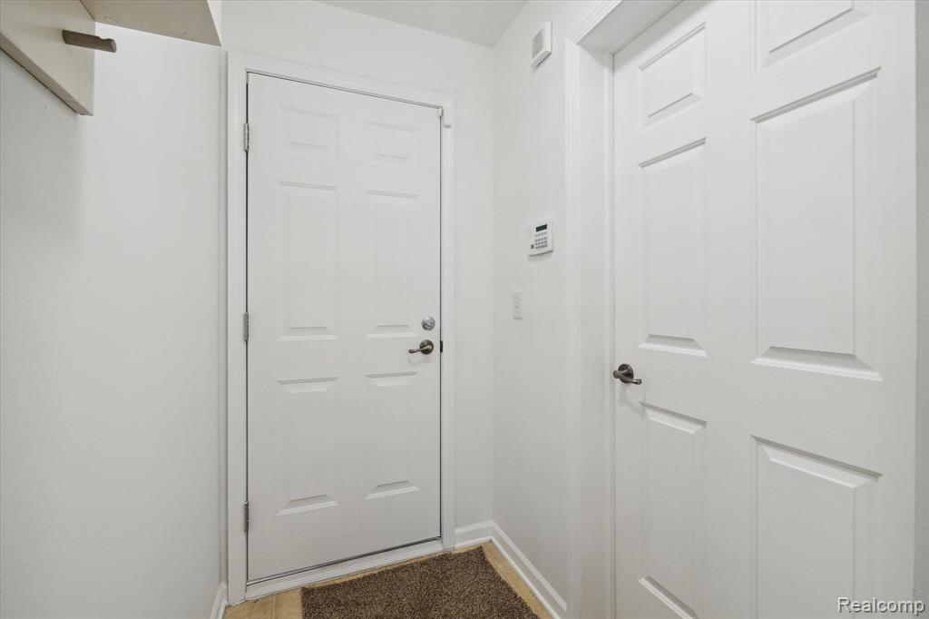 61 Winder Street # 79